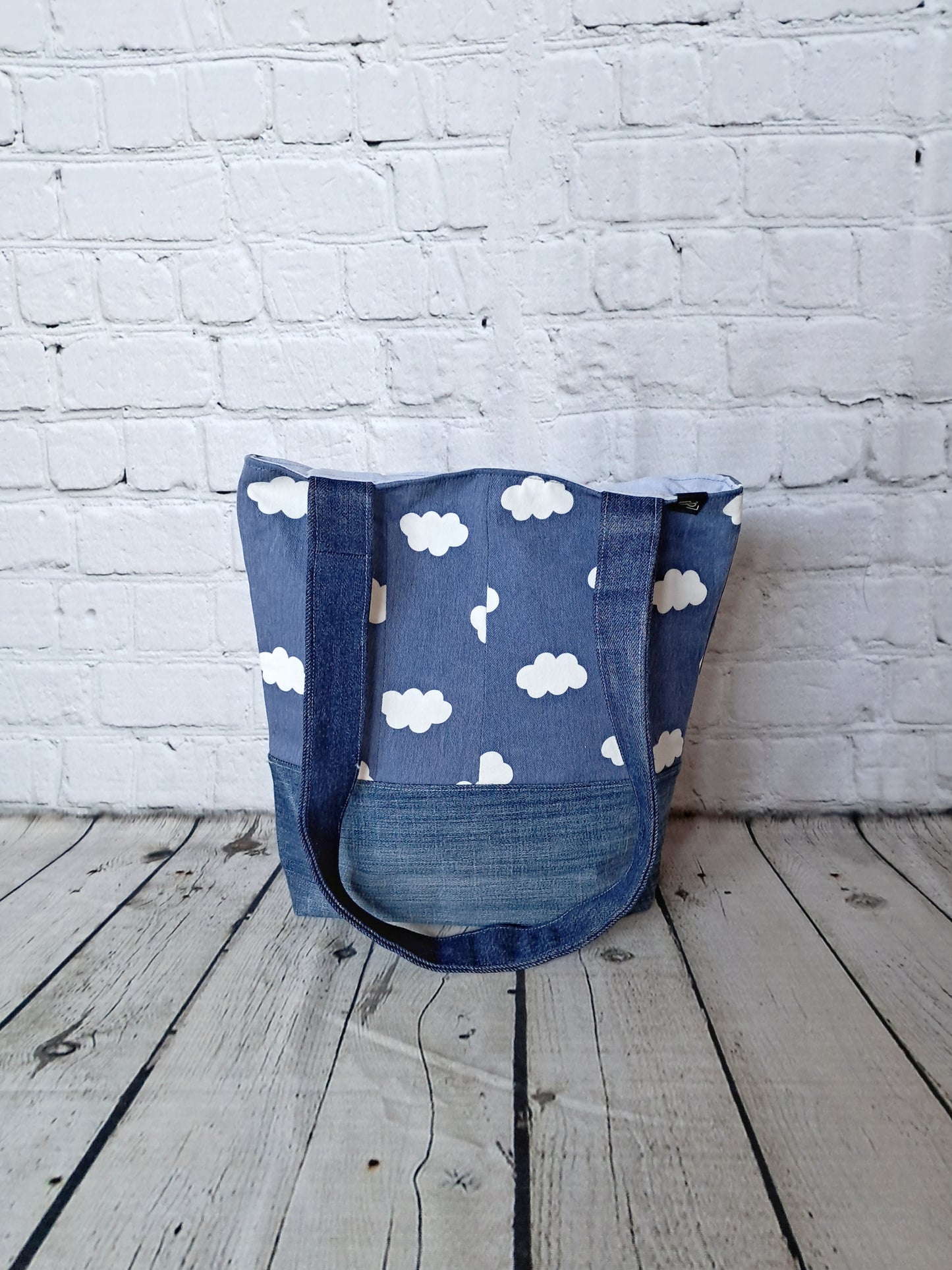 Bolso reciclado de telas vaqueras - lucandlia