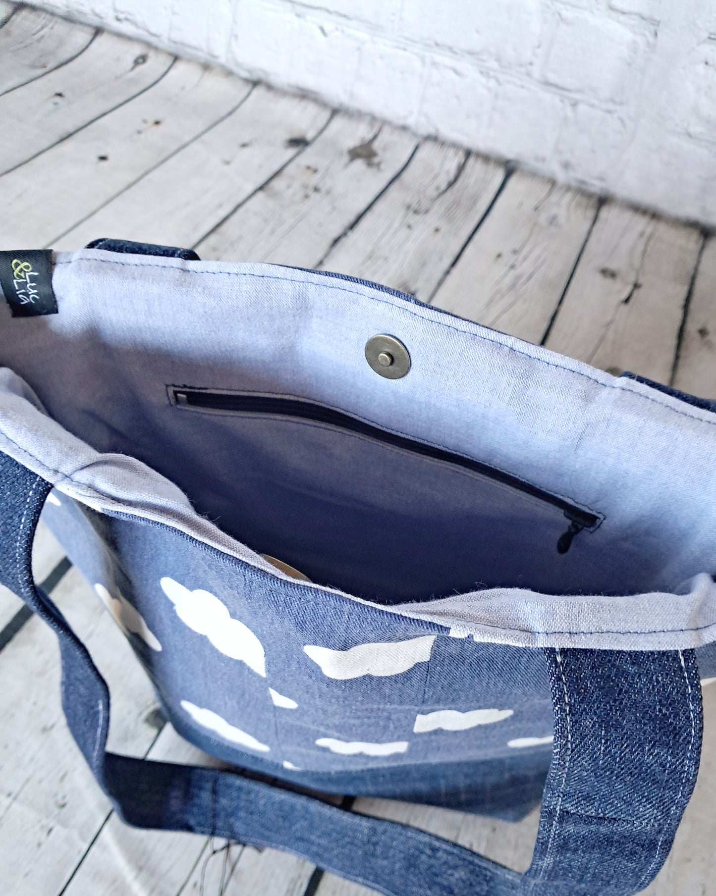 Bolso reciclado de telas vaqueras - lucandlia