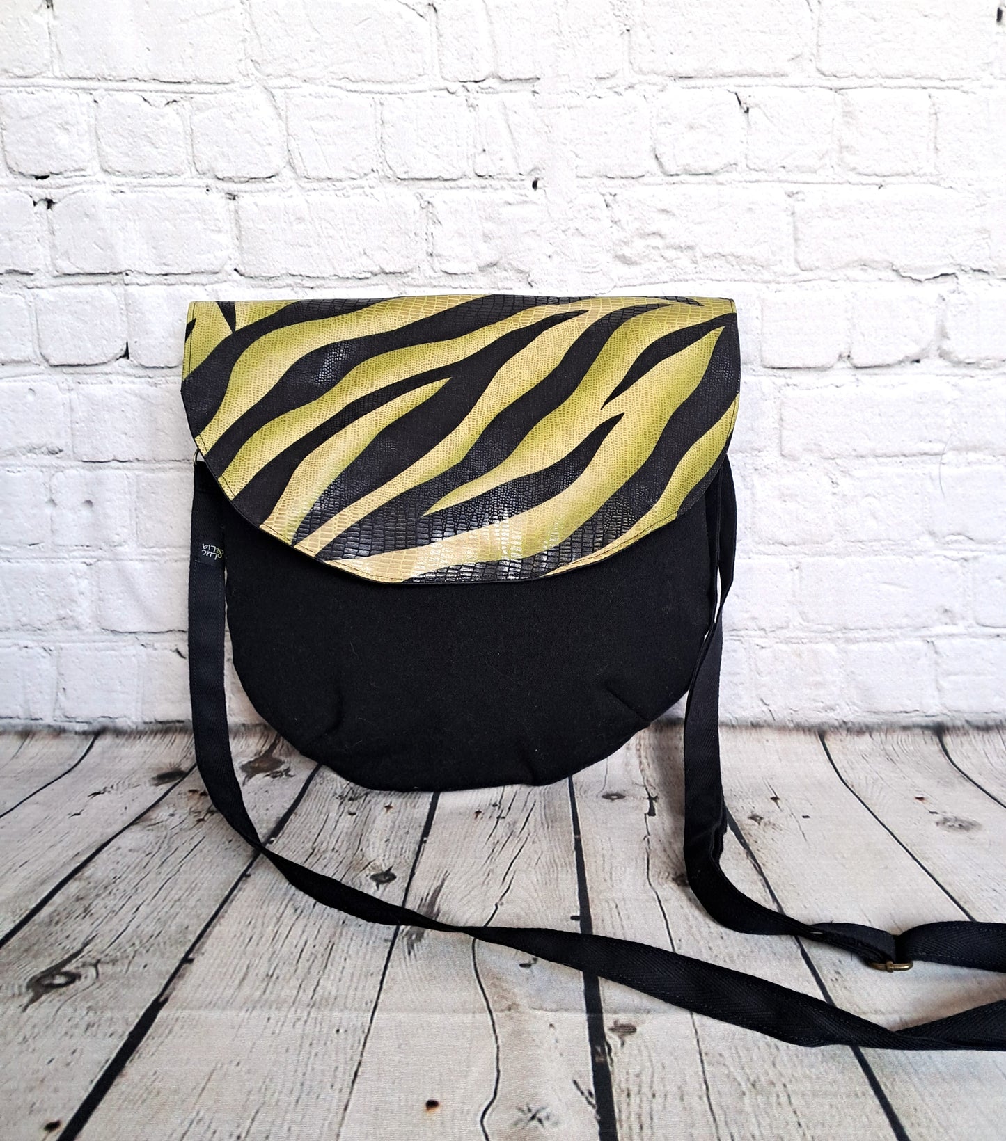 Bolso bandolera serpiente - lucandlia