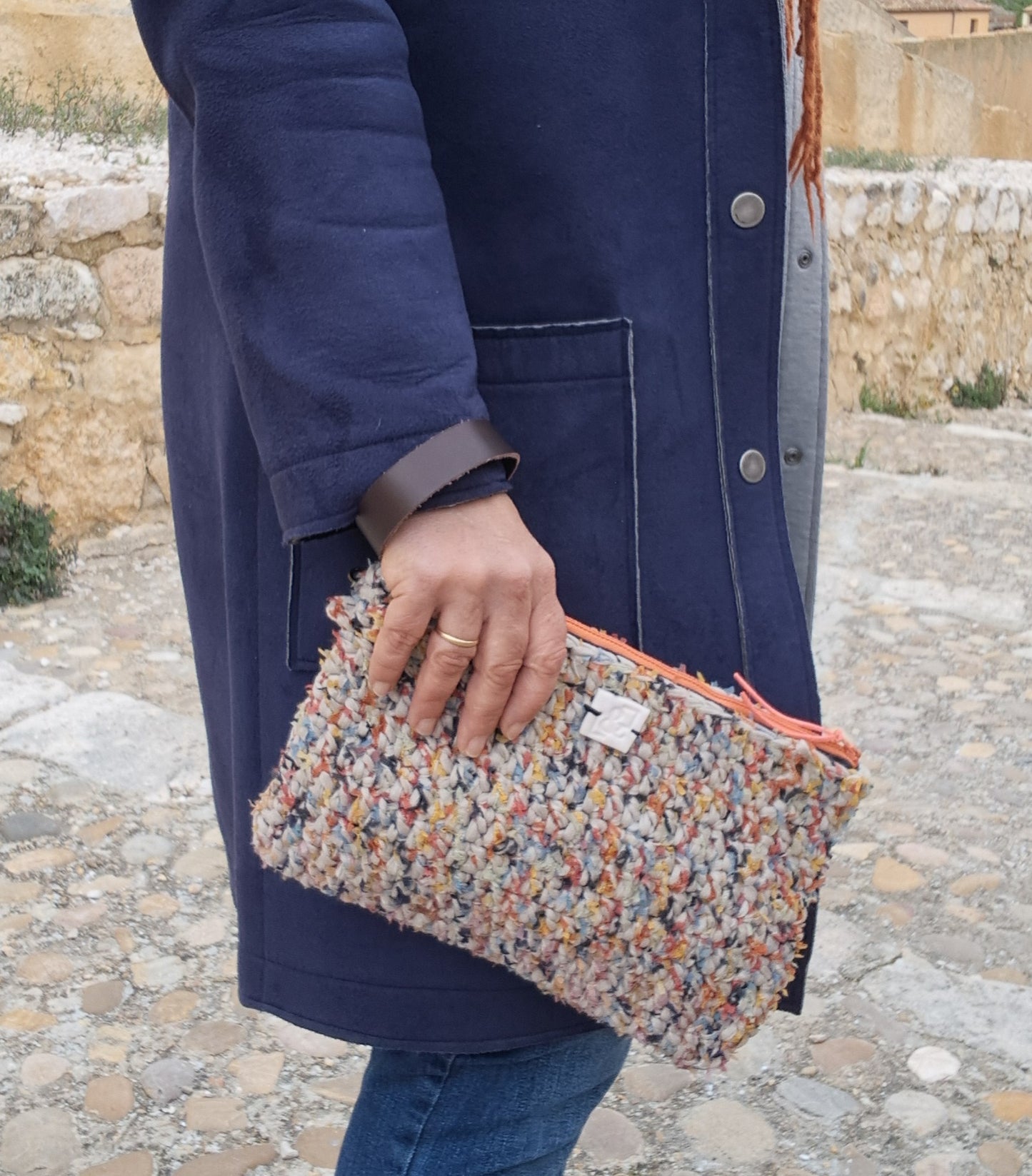 Clutch en crochet jarapa - lucandlia
