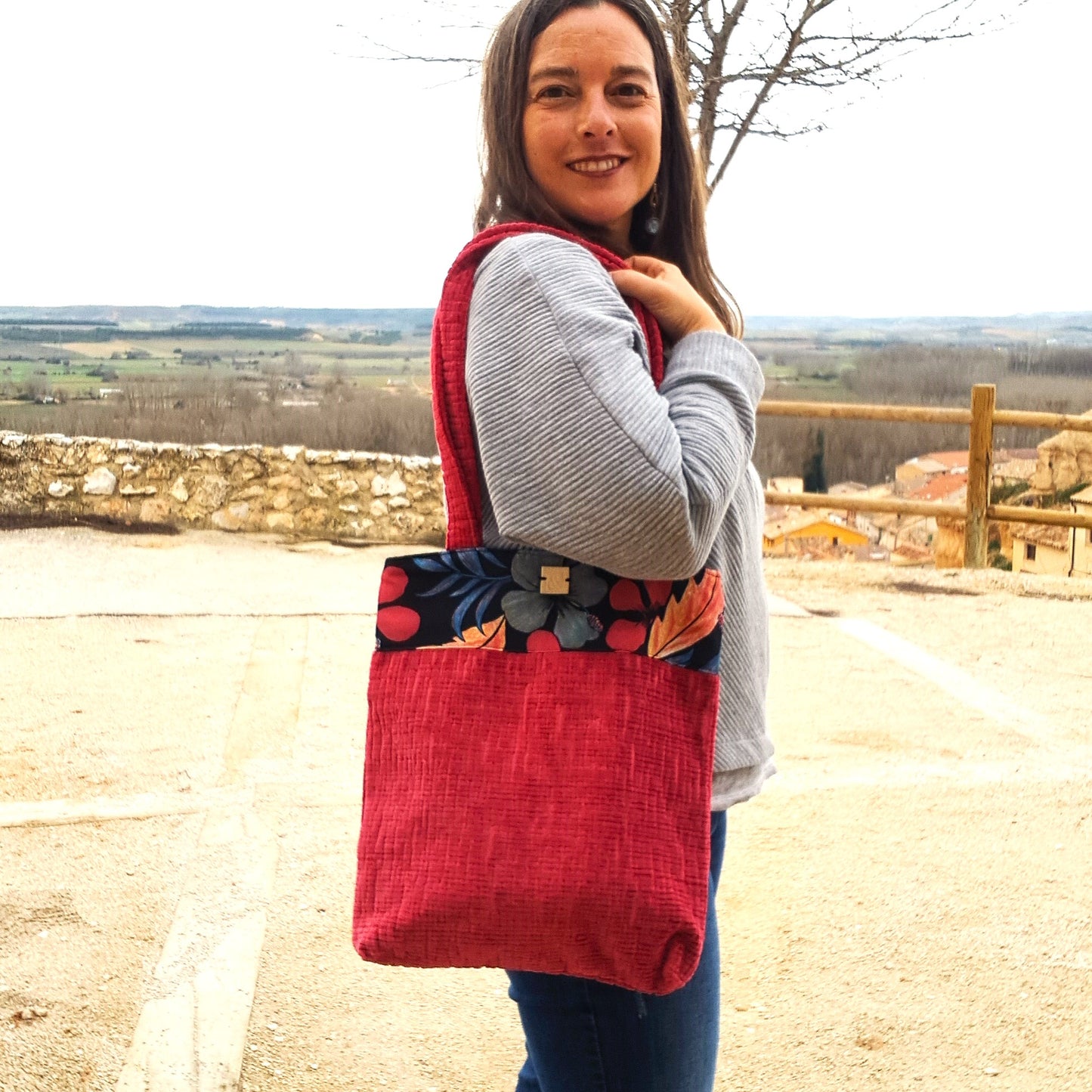 Bolso tote de telas recicladas - lucandlia