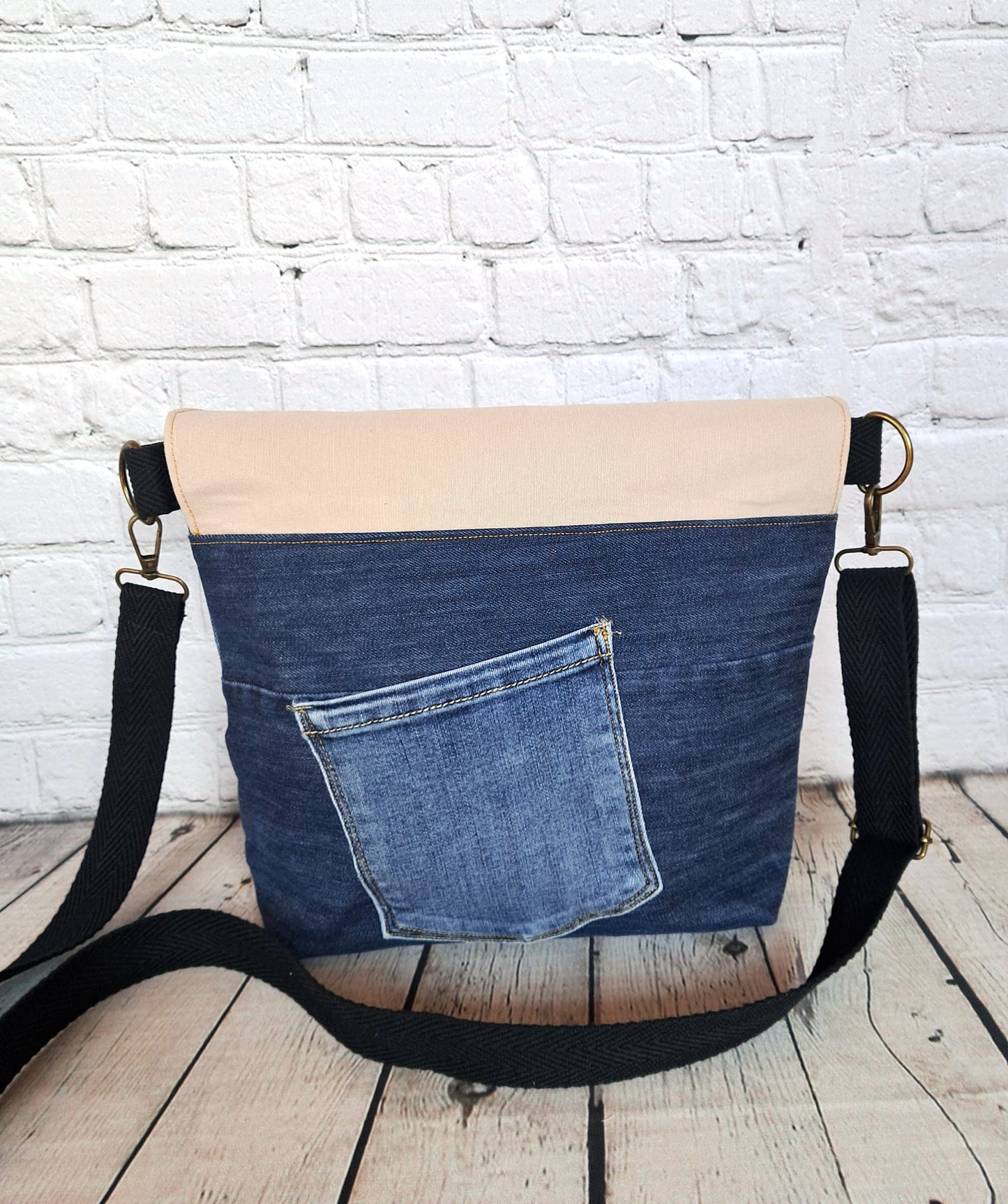 Bandolera solapa beige