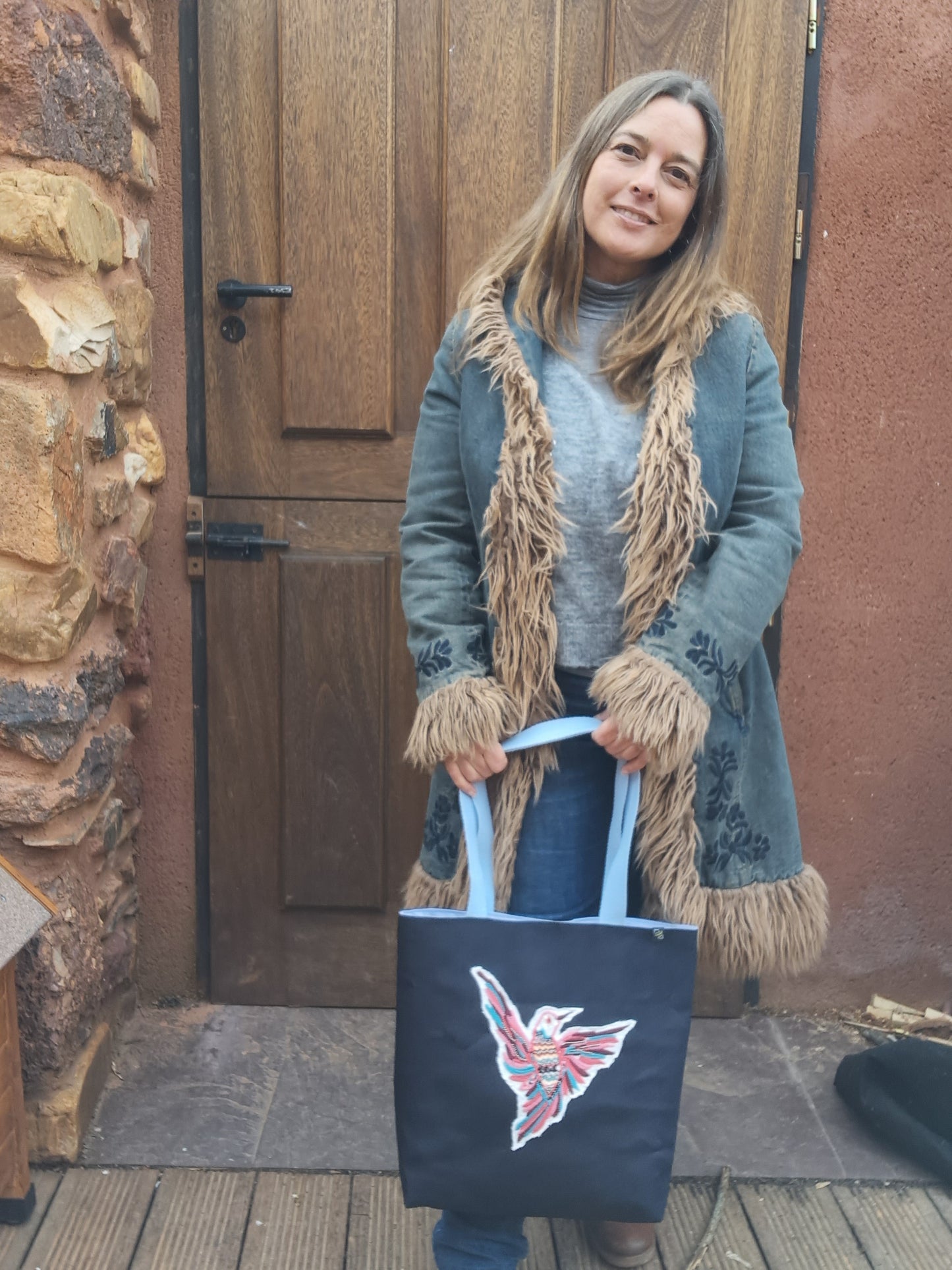 Look con bolso Colibrí