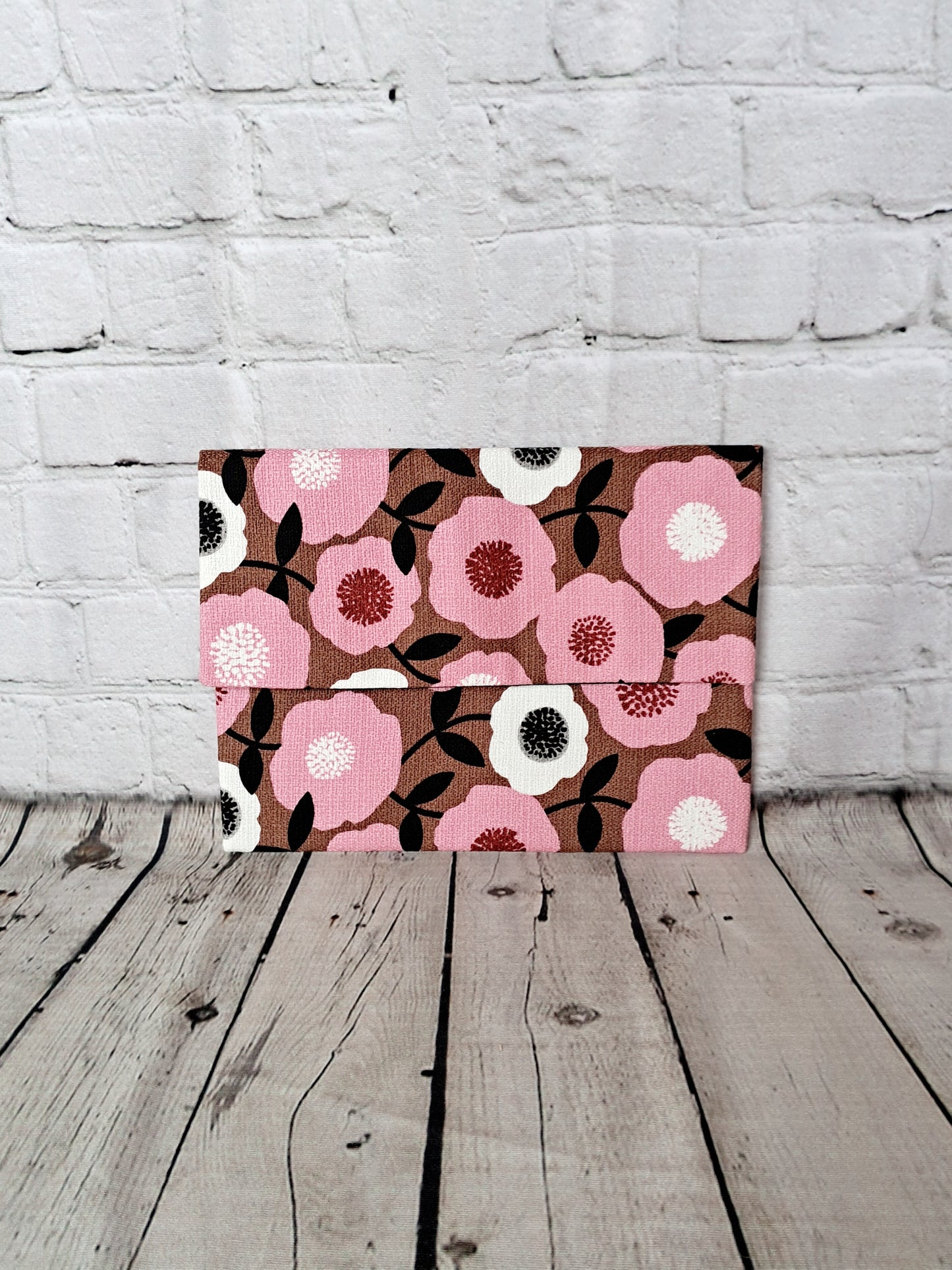 Clutch rosa de flores para fiesta - lucandlia