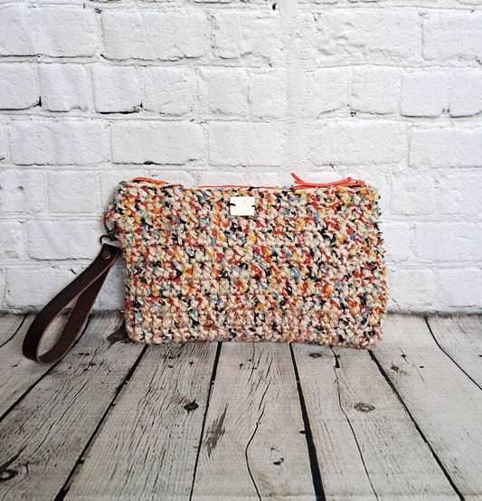 Clutch en crochet jarapa