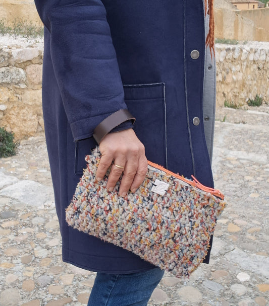 Clutch en crochet jarapa